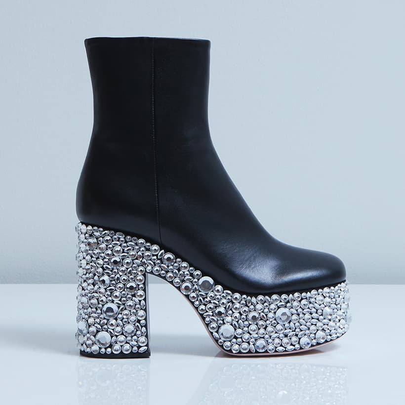 Croco Crystal ankle boot in black profile