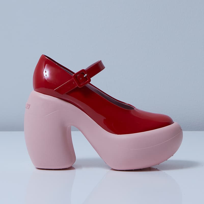 Honey Bubble mary jane in red patent profile