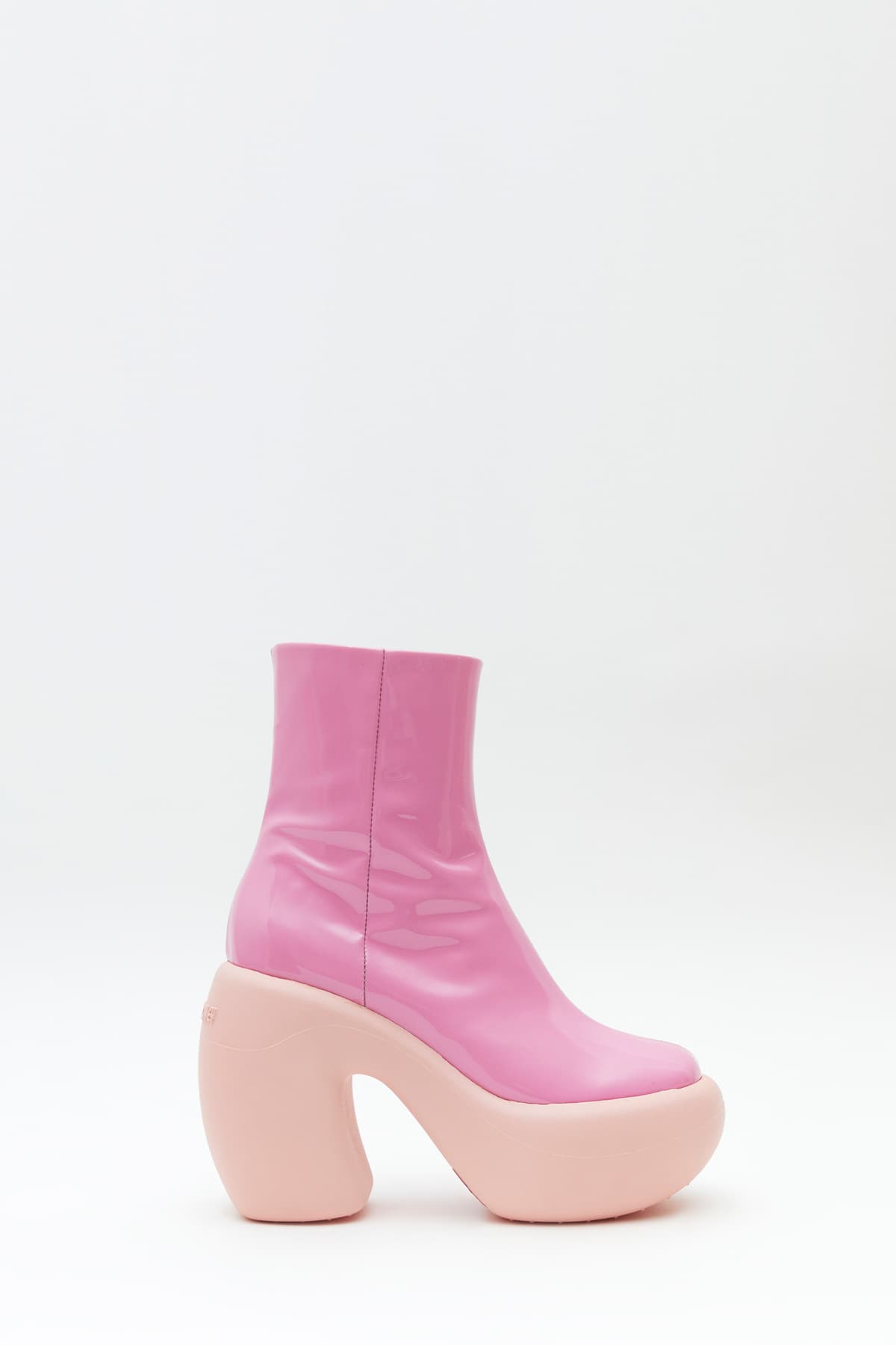 Sideview of Honey Bubble ankle boot in pink from the Haus of Honey fall-winter 2023-24